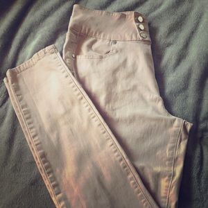 Jennifer Hudson NYandC high waist jeans